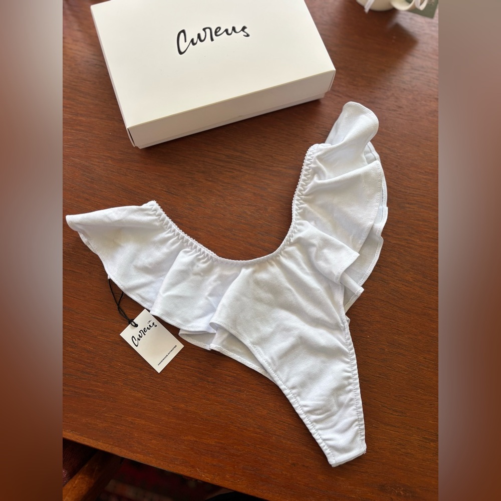 Cotton Fluttery Thong